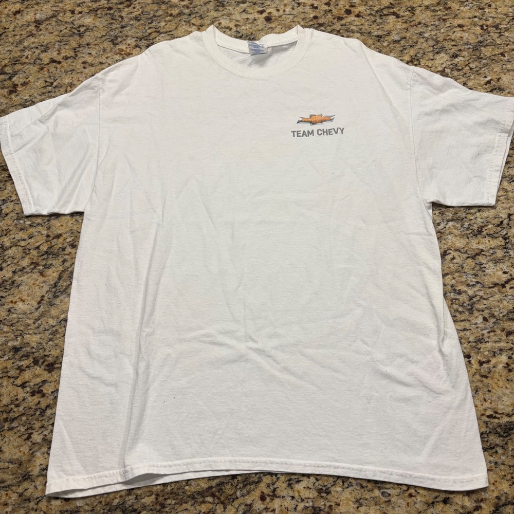 Gildan Team Chevy Chevrolet Graphic T-Shirt Mens XL White Cotton Short Sleeve